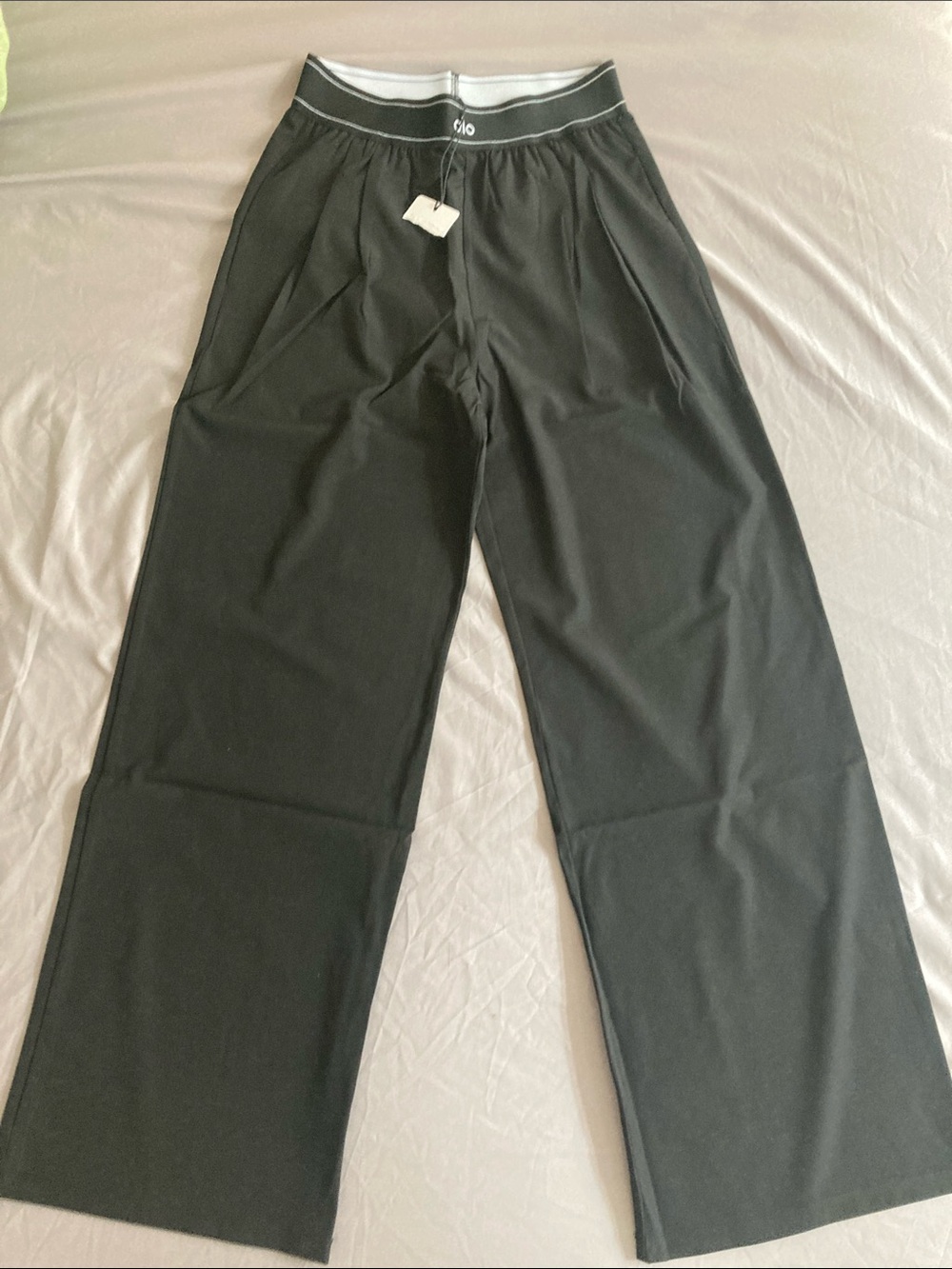 ALO Yoga Black Wide-Leg Performance Trousers